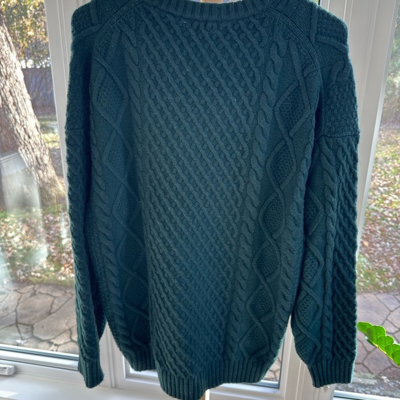 Aritzia Peggy Sweater Dark Green Cable Knit Chunky Pullover Size Small - Picture 4 of 5